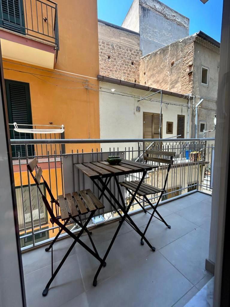 The Palace B&B And Apartments Santo Stefano di Camastra Exterior foto